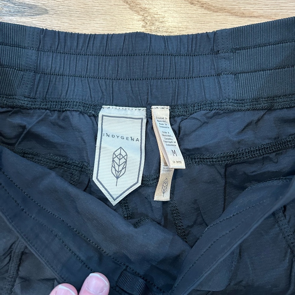 Indygena Black capri Pants